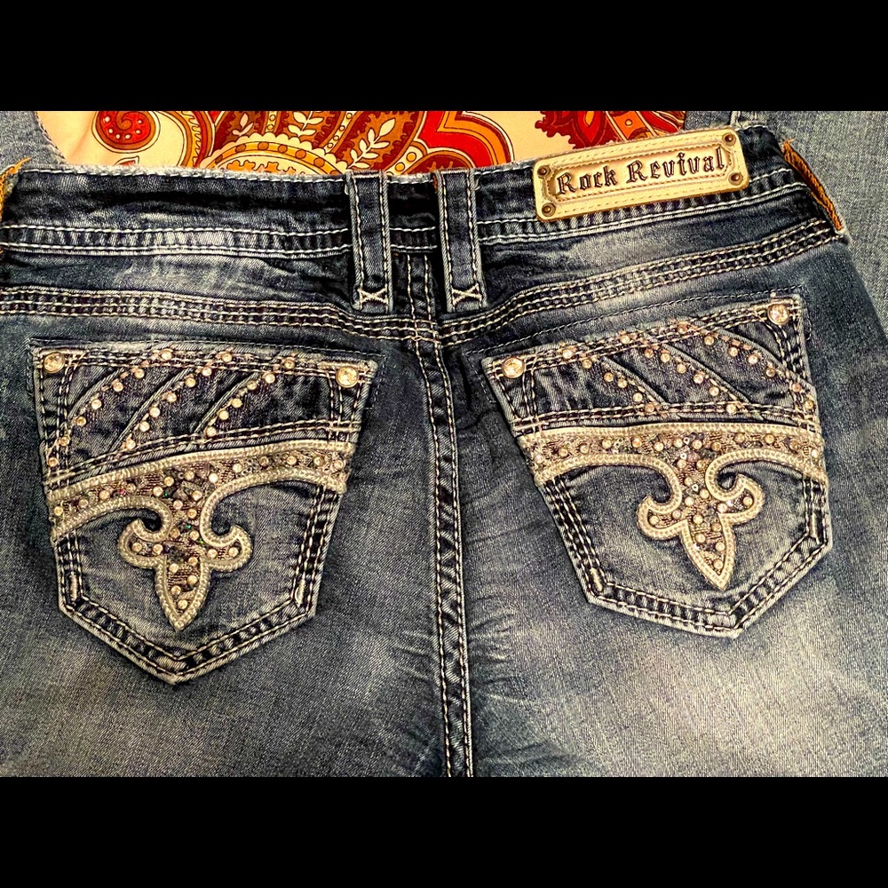 Rock Revival “Fenna” size 29x29❤️❤️